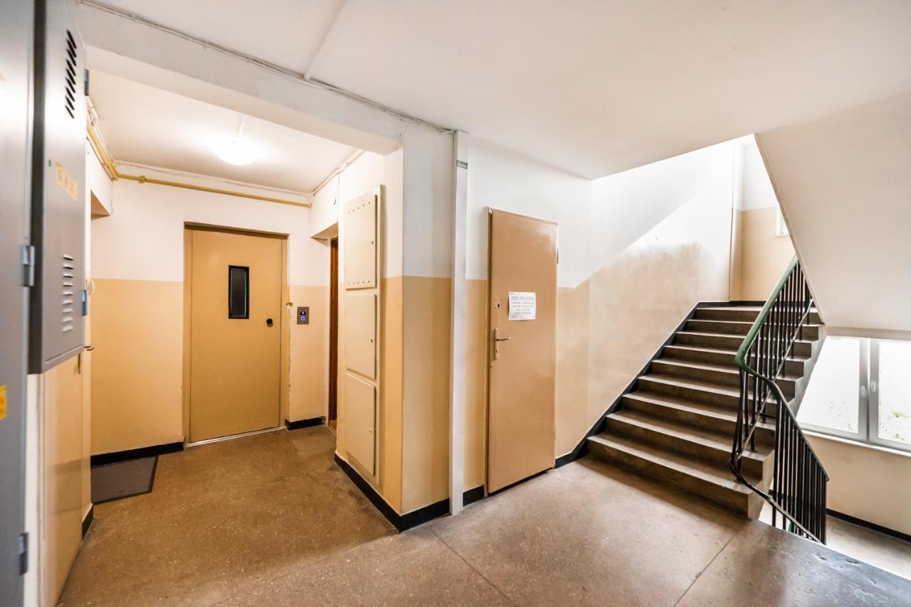 Saska Kepa Green Apartment Varşovia Exterior foto