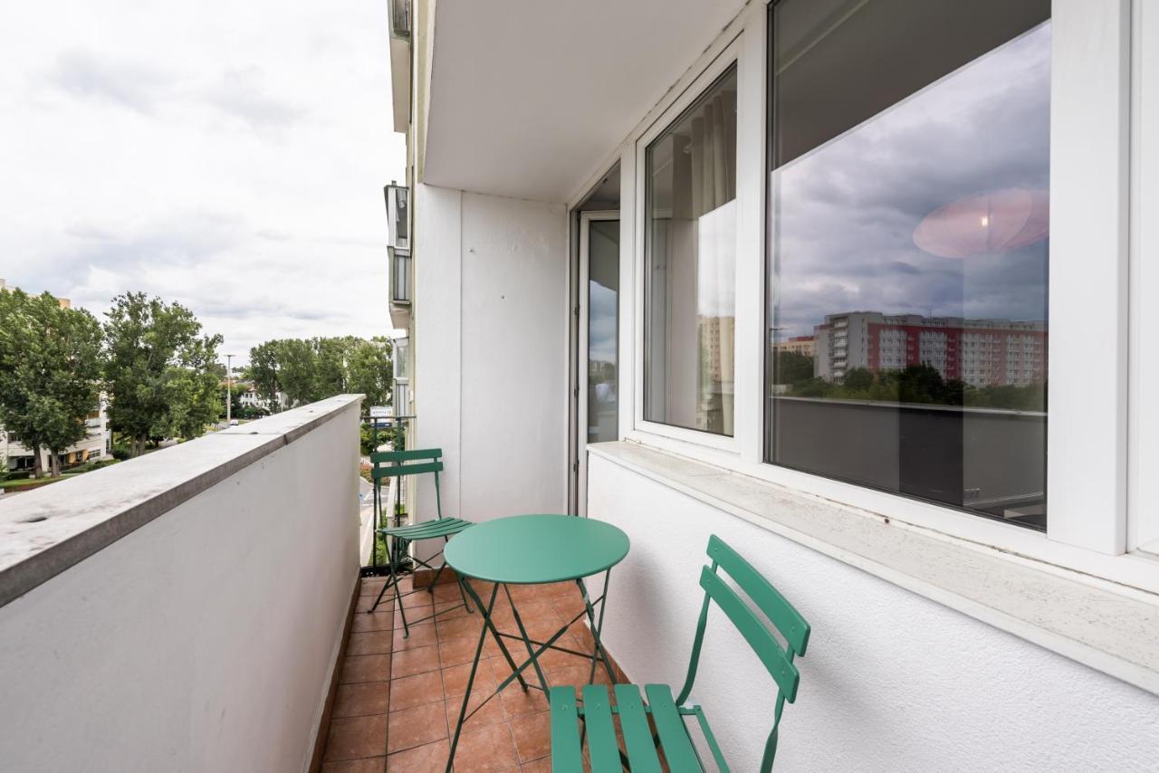 Saska Kepa Green Apartment Varşovia Exterior foto